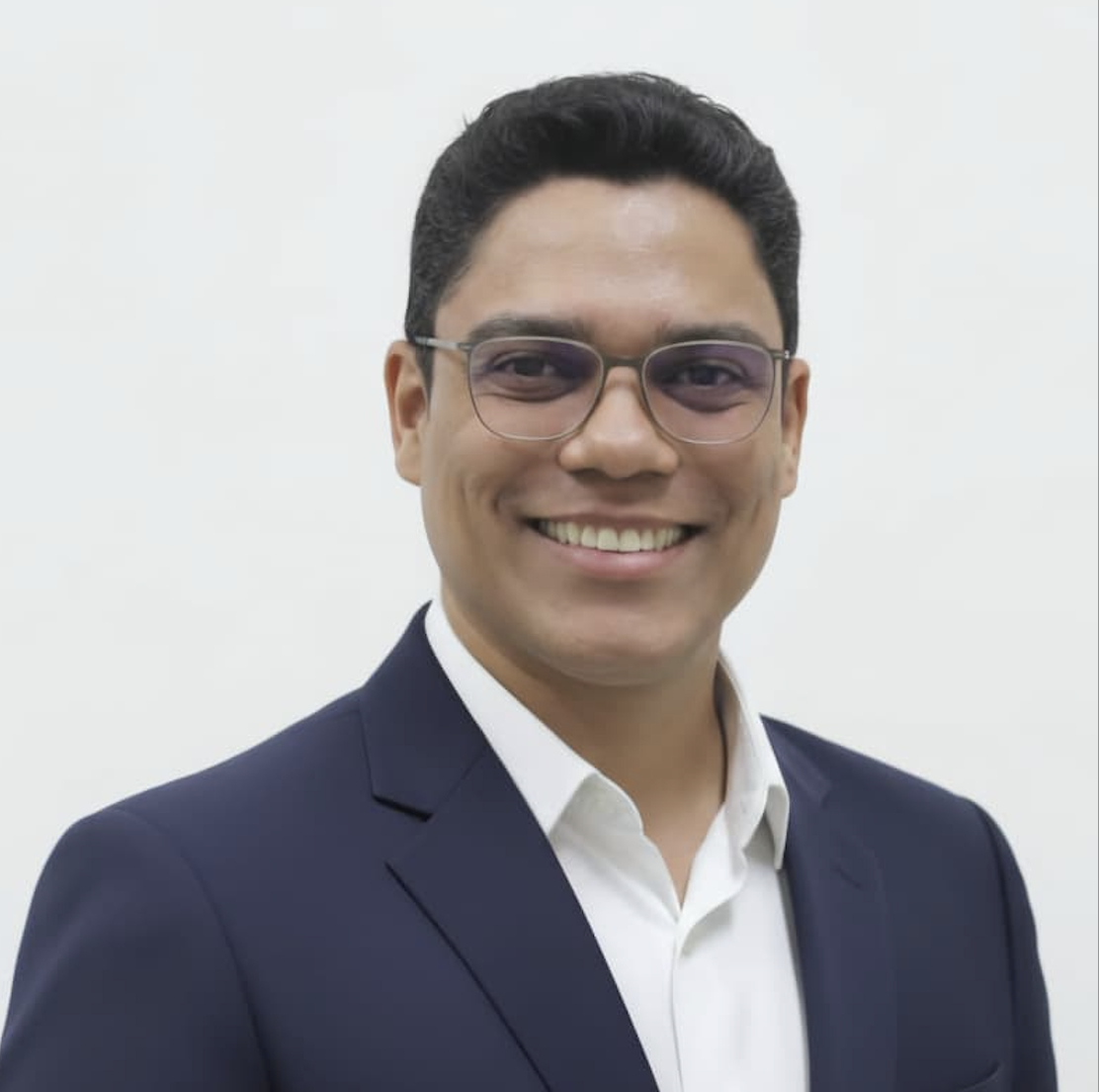 Foto de Dr. Dyego Leandro Bezerra de Souza