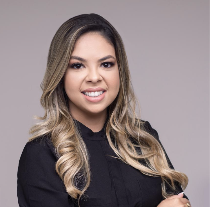 Foto de Dra. Nayara Priscila Dantas de Oliveira